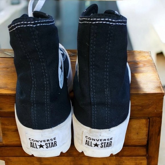 Converse Black/White Lugged High tops Size 8.5 - Picture 3 of 7